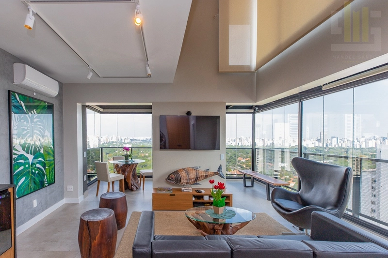 Apartamento em 1 dormitório em Pinheiros, varanda com linda vista: 1ª foto da galeria de imagens do imóvel