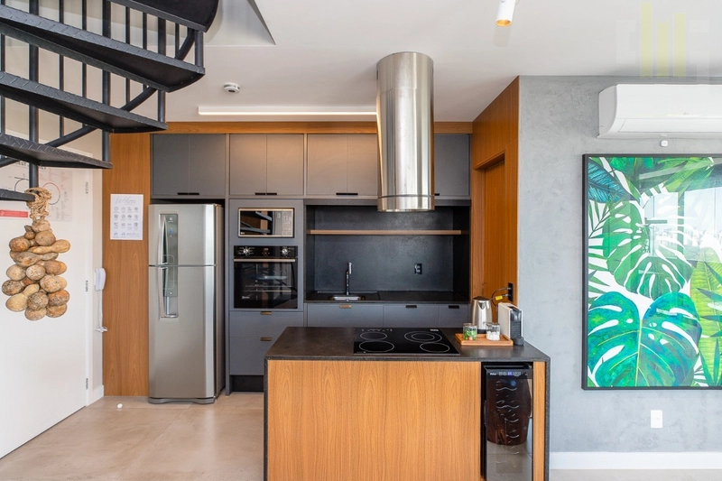 Apartamento em 1 dormitório em Pinheiros, varanda com linda vista: 4ª foto da galeria de imagens do imóvel