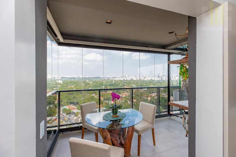 Apartamento em 1 dormitório em Pinheiros, varanda com linda vista: 14ª foto da galeria de imagens do imóvel