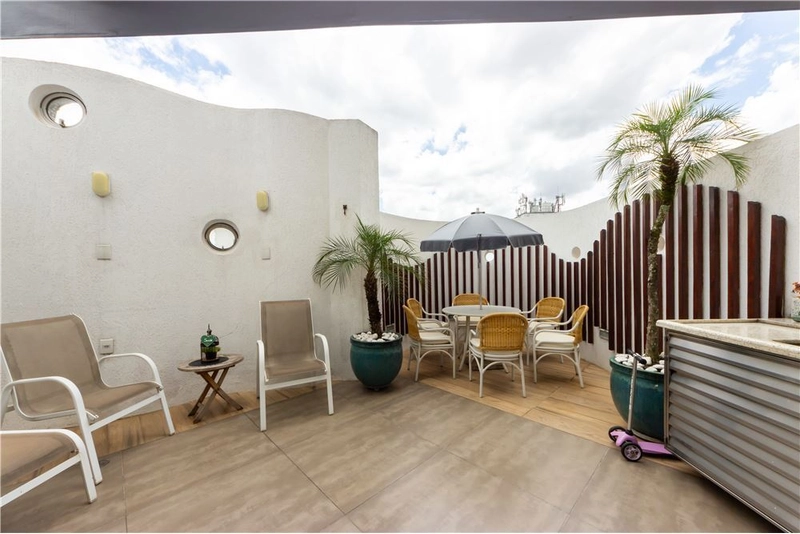 Cobertura triplex 3 dormitórios 3 vagas em Higienópolis: 13ª foto da galeria de imagens do imóvel