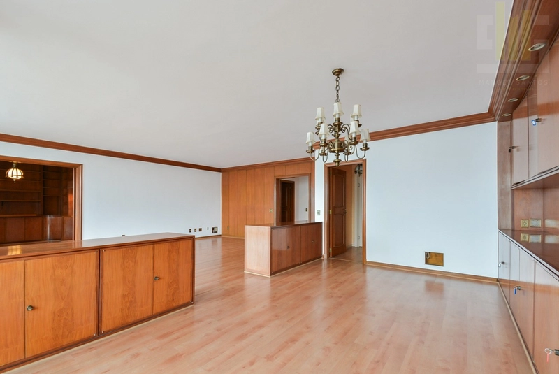 Apartamento 3 dormitórios em Higienópolis, sala ampla: 7ª foto da galeria de imagens do imóvel