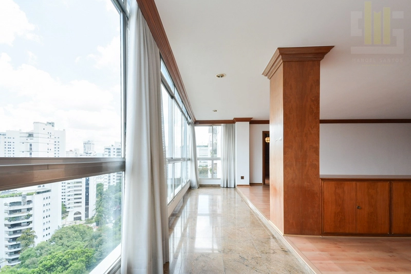 Apartamento 3 dormitórios em Higienópolis, sala ampla: 11ª foto da galeria de imagens do imóvel