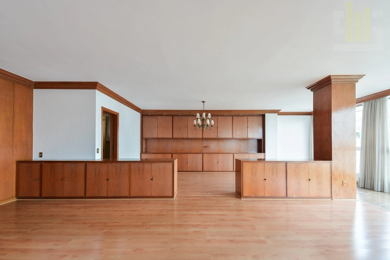 Apartamento 3 dormitórios em Higienópolis, sala ampla: 3ª foto da galeria de imagens do imóvel