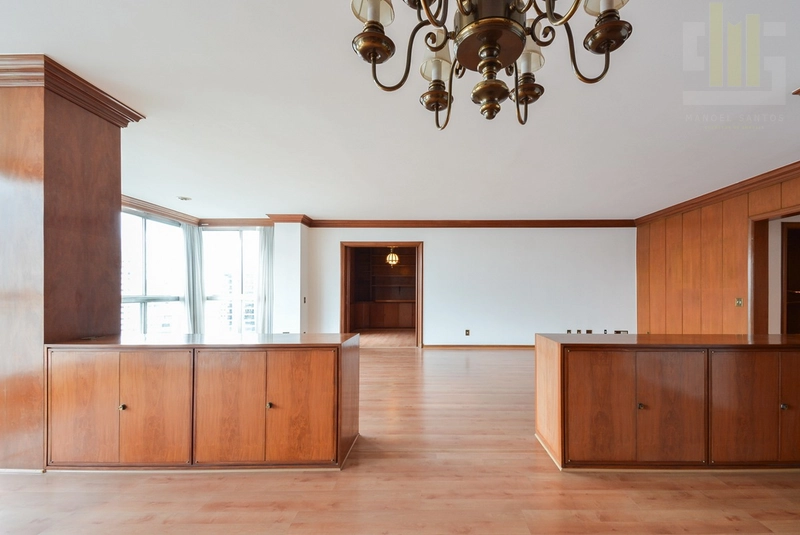 Apartamento 3 dormitórios em Higienópolis, sala ampla: 8ª foto da galeria de imagens do imóvel