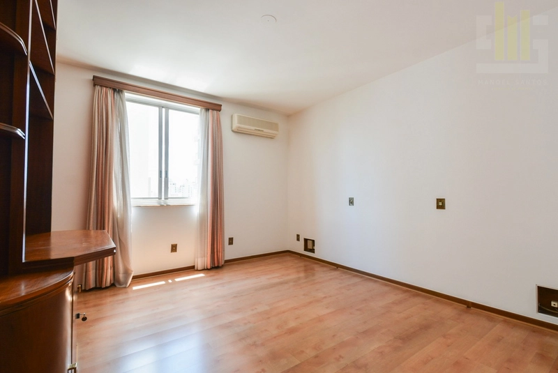 Apartamento 3 dormitórios em Higienópolis, sala ampla: 22ª foto da galeria de imagens do imóvel