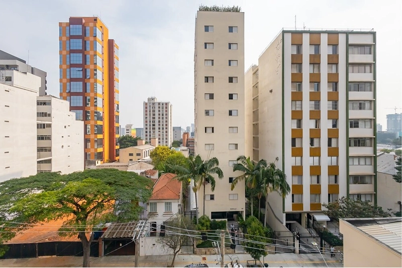 Apartamento 2 dormitórios 1 vaga em Pinheiros reformado: 17ª foto da galeria de imagens do imóvel