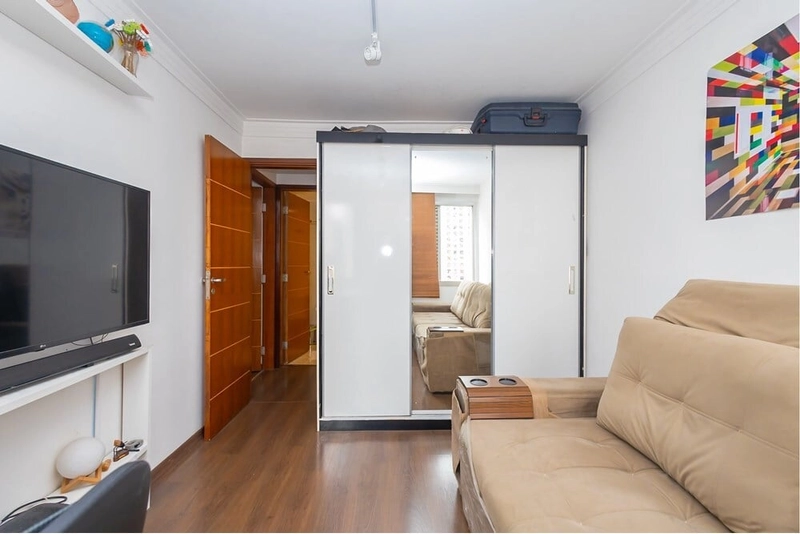 Apartamento 2 dormitórios 1 vaga em Pinheiros reformado: 6ª foto da galeria de imagens do imóvel