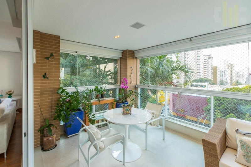 Apartamento em Perdizes 4 suítes com varanda e lazer: 12ª foto da galeria de imagens do imóvel