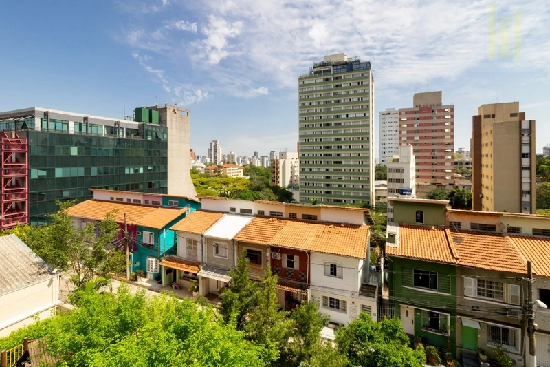 Apartamento em Pinheiros 3 dormitórios 1 suíte 2 vagas, com varanda: 9ª foto da galeria de imagens do imóvel