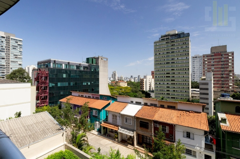 Apartamento em Pinheiros 3 dormitórios 1 suíte 2 vagas, com varanda: 4ª foto da galeria de imagens do imóvel