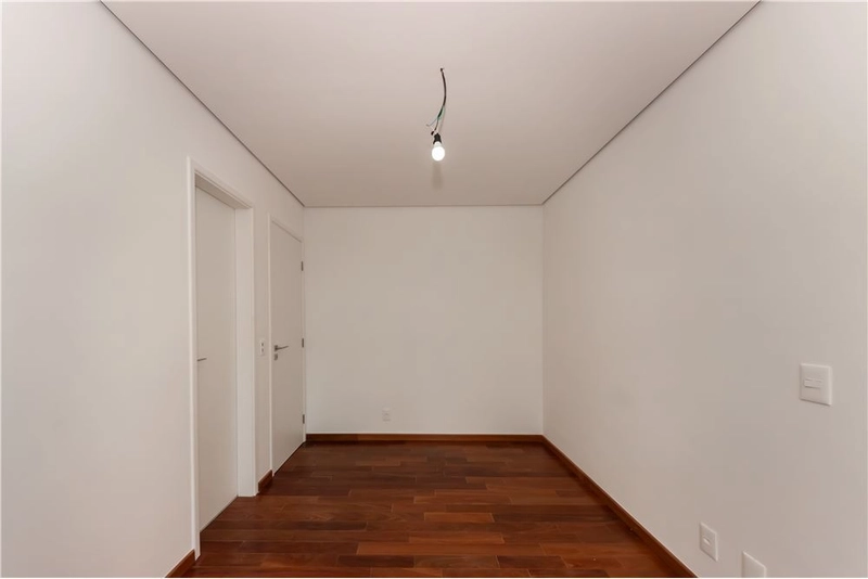 Apartamento 6 suítes e 6 vagas Jardins Novo nunca habitado: 1ª foto da galeria de imagens do imóvel