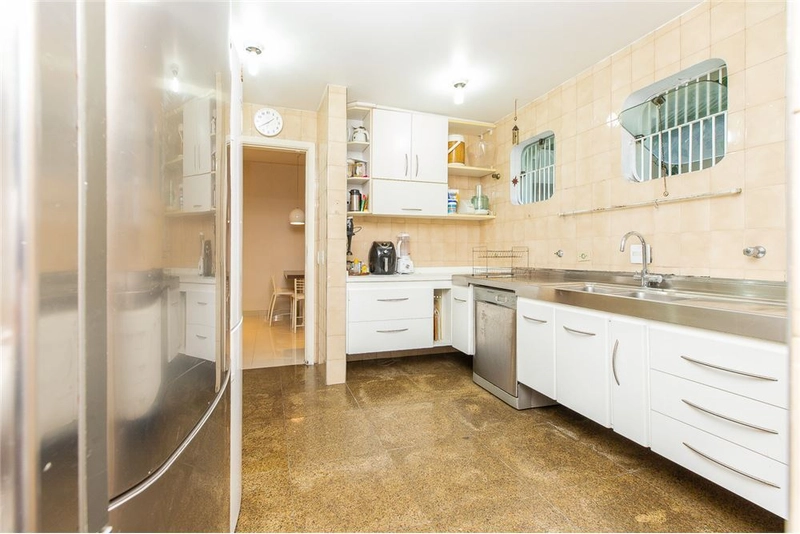 Casa no Alto de Pinheiros 4 dormitórios 4 vagas: 4ª foto da galeria de imagens do imóvel