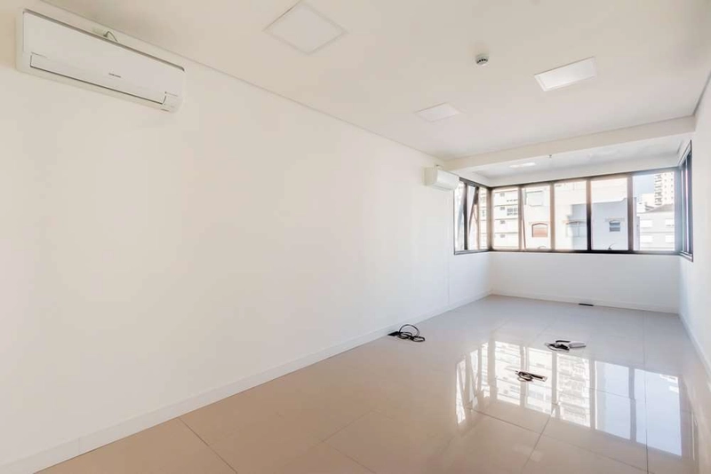 Sala Comercial em Higienópolis ao lado do metrô: 1ª foto da galeria de imagens do imóvel