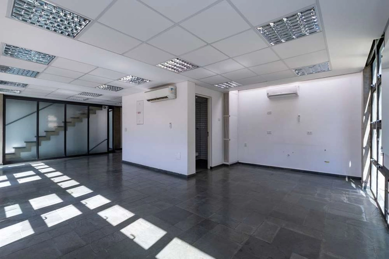 Casa na Vila Ipojuca com 400 metros, excelente construção: 5ª foto da galeria de imagens do imóvel