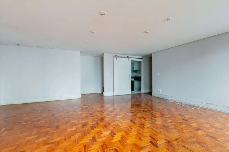 Apartamento 3 dormitórios 1 suíte no Jardins: 2ª foto da galeria de imagens do imóvel