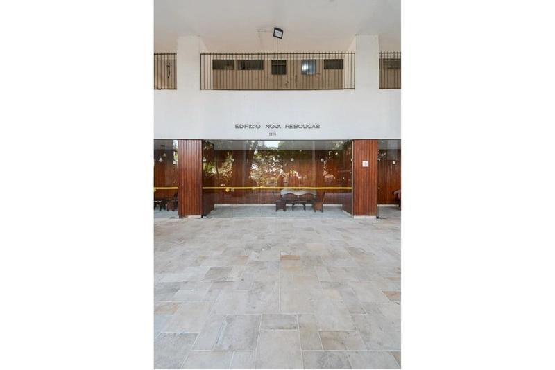 Apartamento 2 dormitórios ao lado do metrô em Pinheiros: 1ª foto da galeria de imagens do imóvel