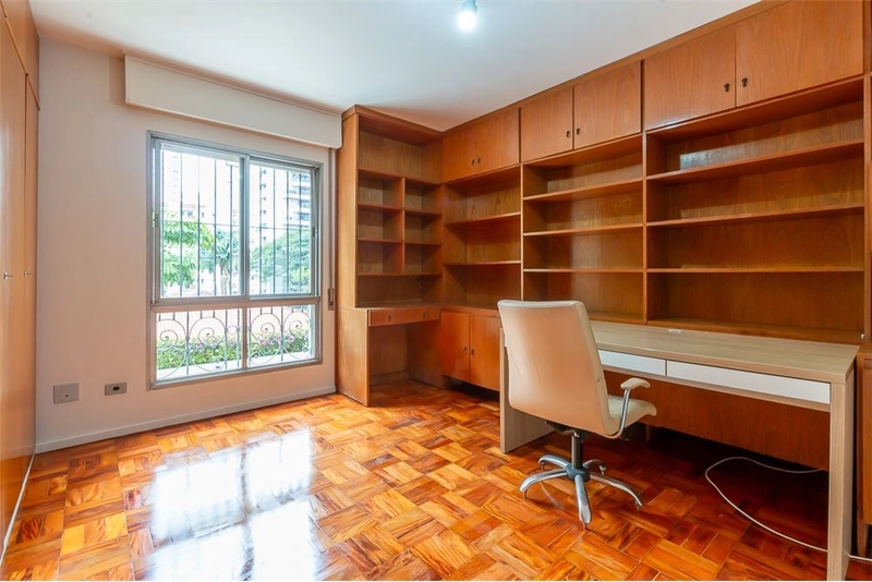 Apartamento 4 dormitórios 2 vagas em Perdizes perto do Parque: 40ª foto da galeria de imagens do imóvel