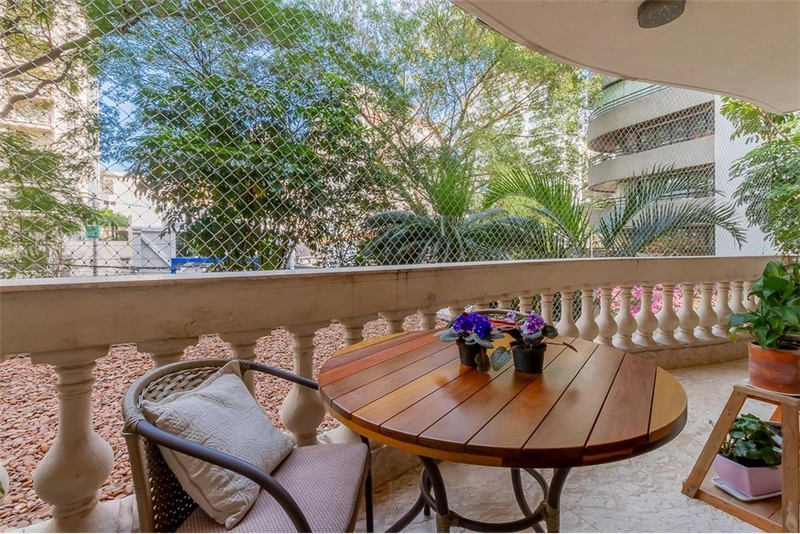 Apartamento 4 dormitórios 2 vagas em Perdizes perto do Parque: 9ª foto da galeria de imagens do imóvel