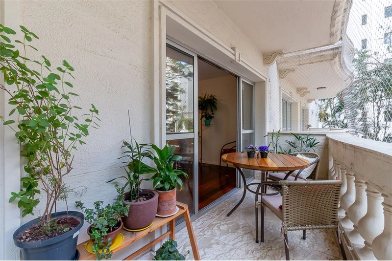 Apartamento 4 dormitórios 2 vagas em Perdizes perto do Parque: 10ª foto da galeria de imagens do imóvel