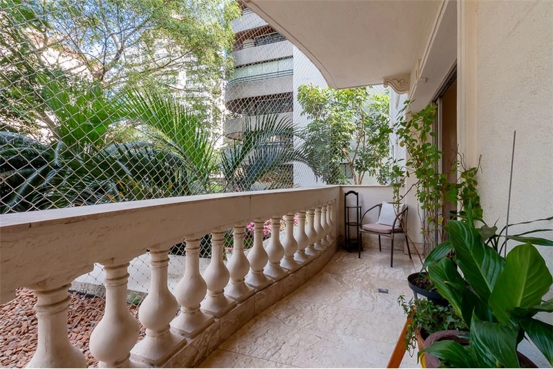 Apartamento 4 dormitórios 2 vagas em Perdizes perto do Parque: 11ª foto da galeria de imagens do imóvel