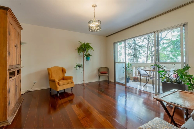 Apartamento 4 dormitórios 2 vagas em Perdizes perto do Parque: 5ª foto da galeria de imagens do imóvel