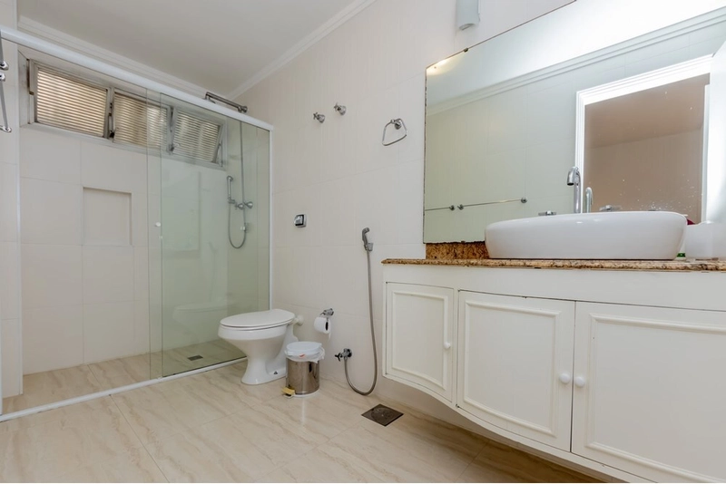 Apartamento 4 dormitórios 2 suítes em Pinheiros 2 vagas: 1ª foto da galeria de imagens do imóvel