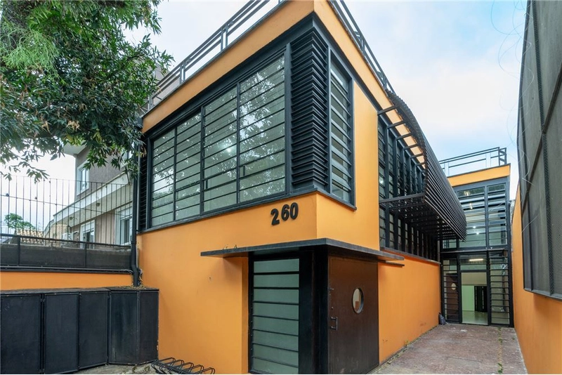 Casa com 3 dormitórios 5 vagas na Vila Madalena: 33ª foto da galeria de imagens do imóvel