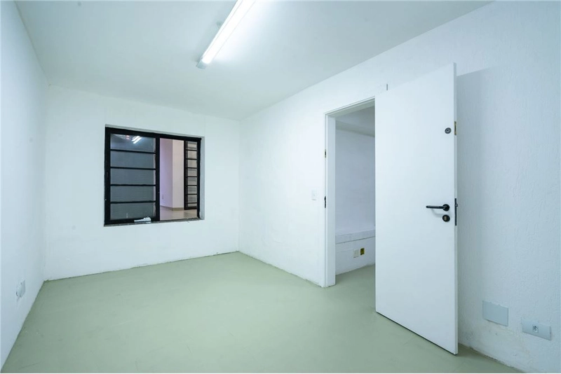 Casa com 3 dormitórios 5 vagas na Vila Madalena: 27ª foto da galeria de imagens do imóvel