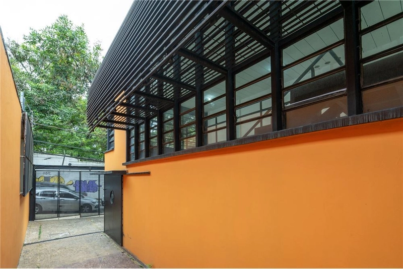 Casa com 3 dormitórios 5 vagas na Vila Madalena: 30ª foto da galeria de imagens do imóvel