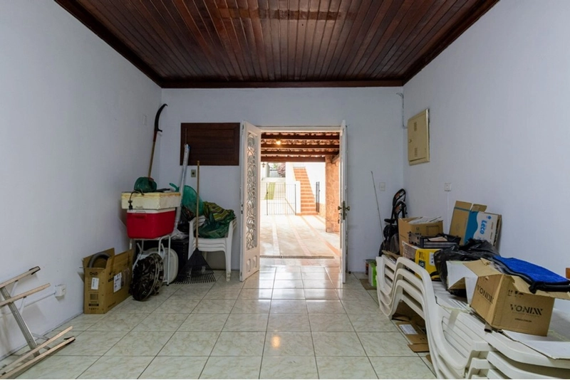 Casa 4 dormitórios no alto da Lapa 8 vagas de garagem 500 metros: 84ª foto da galeria de imagens do imóvel
