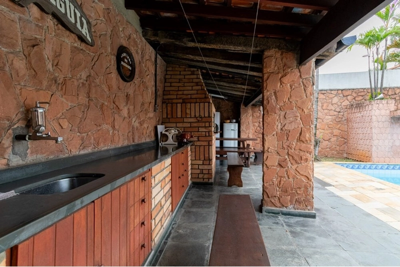 Casa 4 dormitórios no alto da Lapa 8 vagas de garagem 500 metros: 73ª foto da galeria de imagens do imóvel