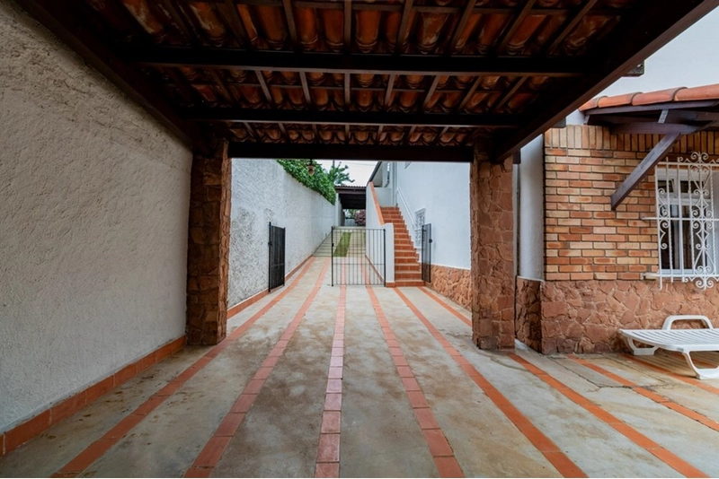Casa 4 dormitórios no alto da Lapa 8 vagas de garagem 500 metros: 85ª foto da galeria de imagens do imóvel