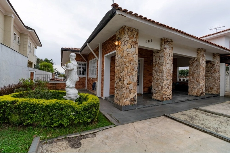 Casa 4 dormitórios no alto da Lapa 8 vagas de garagem 500 metros: 98ª foto da galeria de imagens do imóvel