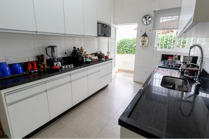 Casa 4 dormitórios no alto da Lapa 8 vagas de garagem 500 metros: 43ª foto da galeria de imagens do imóvel