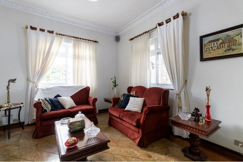 Casa 4 dormitórios no alto da Lapa 8 vagas de garagem 500 metros: 4ª foto da galeria de imagens do imóvel