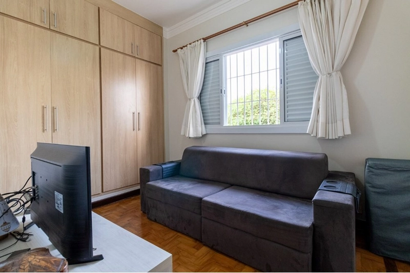 Casa 4 dormitórios no alto da Lapa 8 vagas de garagem 500 metros: 30ª foto da galeria de imagens do imóvel