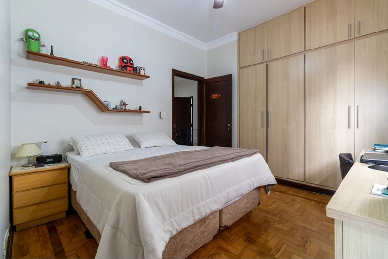 Casa 4 dormitórios no alto da Lapa 8 vagas de garagem 500 metros: 22ª foto da galeria de imagens do imóvel