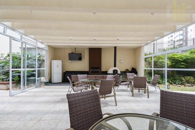 Apartamento em Perdizes, varanda, andar alto: 35ª foto da galeria de imagens do imóvel