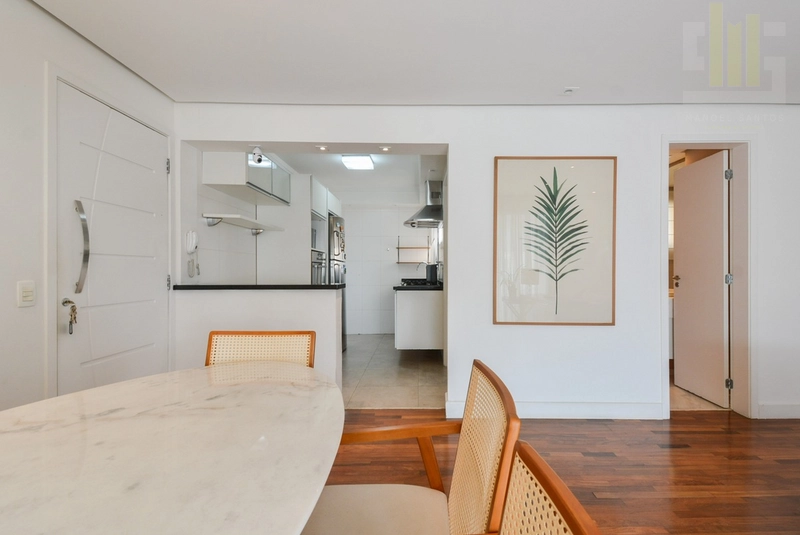 Apartamento em Perdizes, varanda, andar alto: 2ª foto da galeria de imagens do imóvel