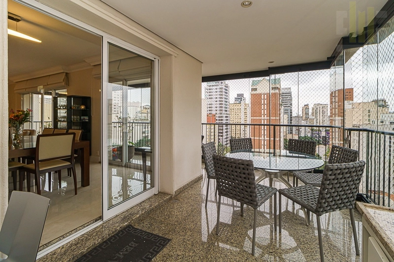 Apartamento em Pinheiros com churrasqueira na Varanda: 15ª foto da galeria de imagens do imóvel
