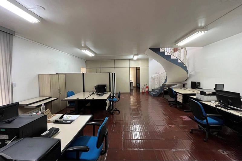 Casa no Alto de Pinheiros com 7 dormitórios e 10 vagas de garagem: 21ª foto da galeria de imagens do imóvel