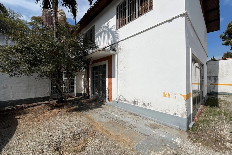 Casa no Alto de Pinheiros com 7 dormitórios e 10 vagas de garagem: 41ª foto da galeria de imagens do imóvel