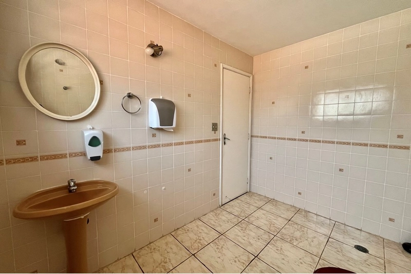 Casa no Alto de Pinheiros com 7 dormitórios e 10 vagas de garagem: 47ª foto da galeria de imagens do imóvel