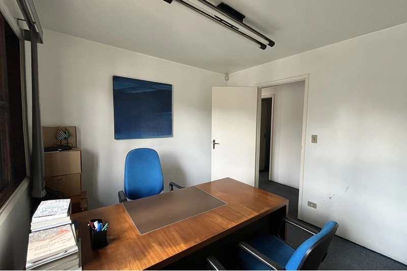 Casa no Alto de Pinheiros com 7 dormitórios e 10 vagas de garagem: 2ª foto da galeria de imagens do imóvel