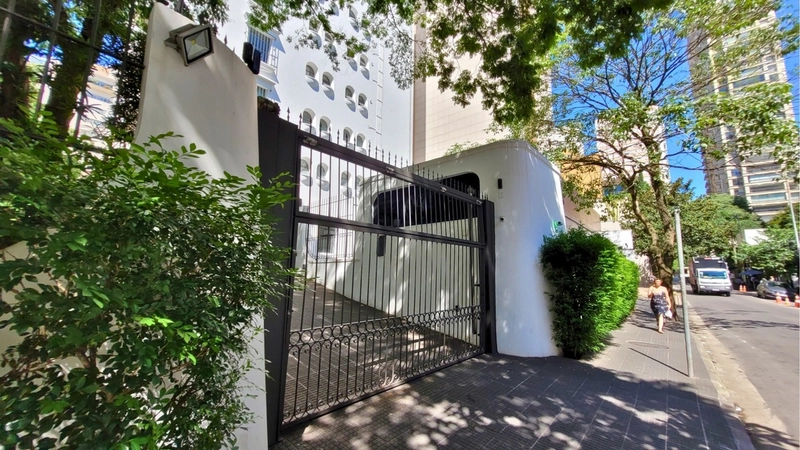Apartamento 3 suítes no Jardins reformado e com 3 vagas de garagem: 50ª foto da galeria de imagens do imóvel