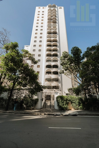 Apartamento 3 suítes no Jardins reformado e com 3 vagas de garagem: 32ª foto da galeria de imagens do imóvel