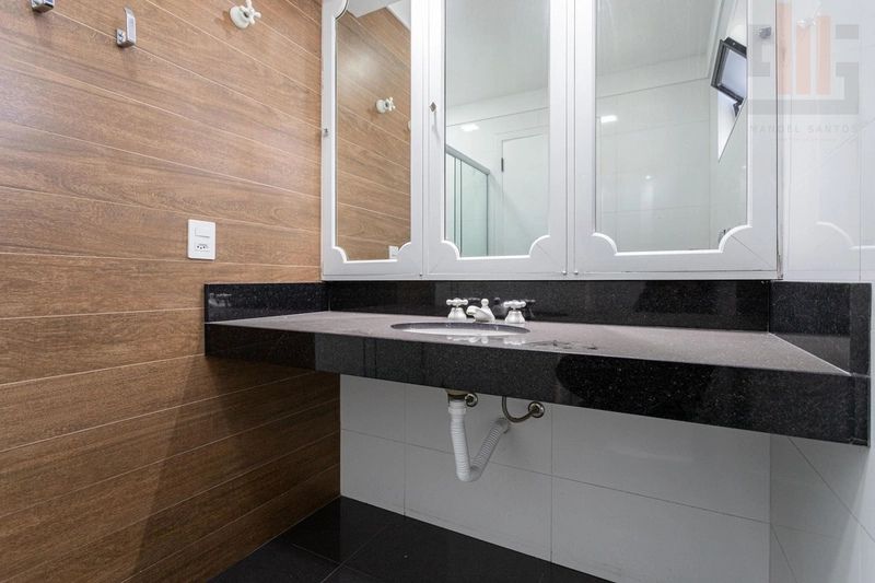 Apartamento em Higienópolis 3 suítes, 4 vagas com varanda: 10ª foto da galeria de imagens do imóvel