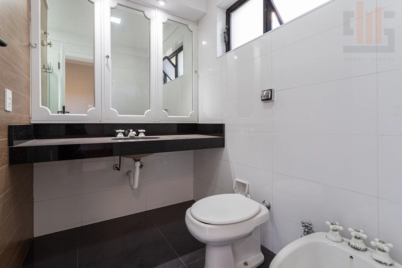 Apartamento em Higienópolis 3 suítes, 4 vagas com varanda: 9ª foto da galeria de imagens do imóvel
