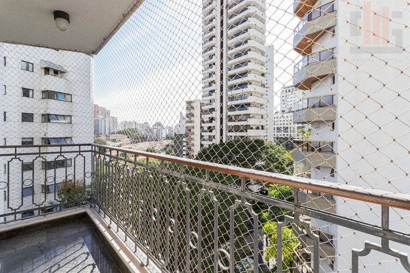 Apartamento em Higienópolis 3 suítes, 4 vagas com varanda: 26ª foto da galeria de imagens do imóvel