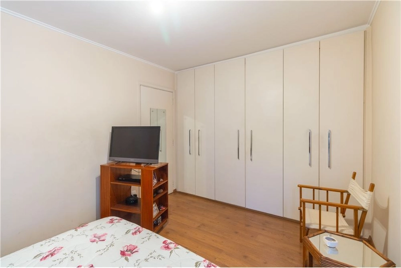 Apartamento 2 dormitórios 1 vaga em Pinheiros perto do metrô: 17ª foto da galeria de imagens do imóvel